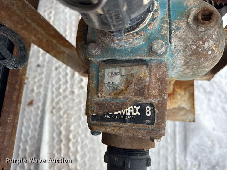 image for item OG9749 2002 Sterling A9500 flatbed truck