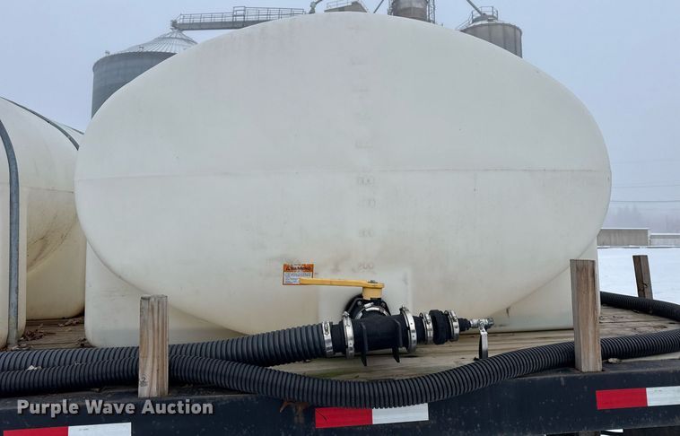 image for item OG9749 2002 Sterling A9500 flatbed truck