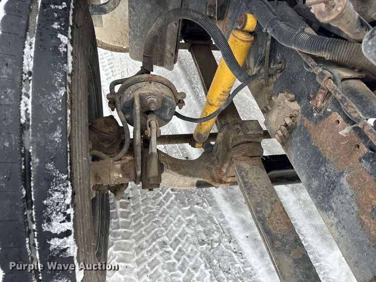 image for item OG9749 2002 Sterling A9500 flatbed truck