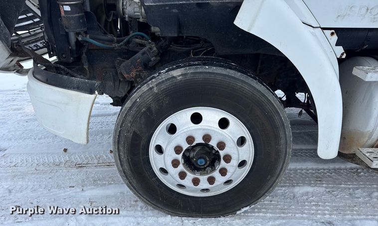 image for item OG9749 2002 Sterling A9500 flatbed truck