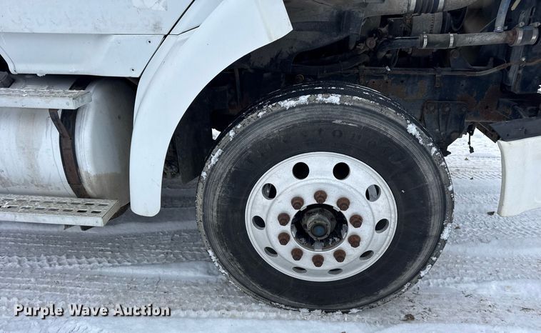 image for item OG9749 2002 Sterling A9500 flatbed truck