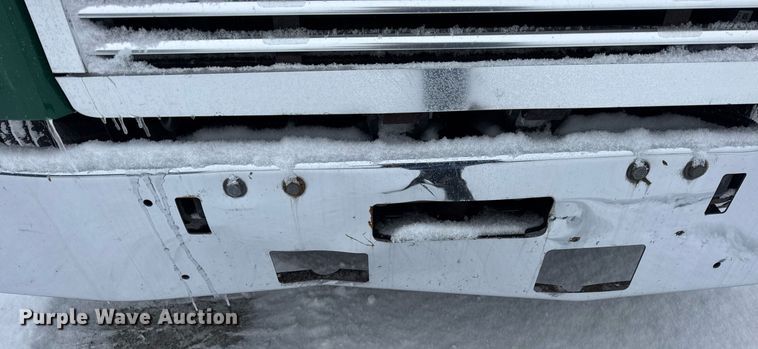 image for item OG9754 2000 Freightliner FLD120 fertilizer delivery truck