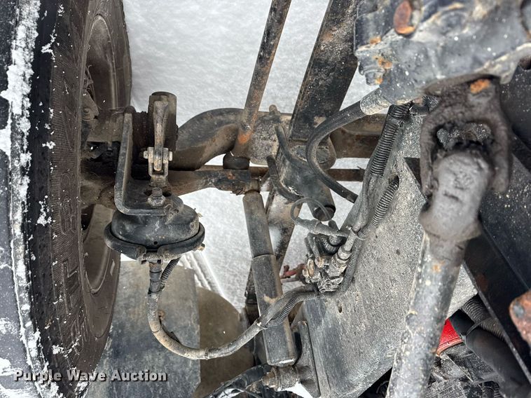 image for item OG9754 2000 Freightliner FLD120 fertilizer delivery truck