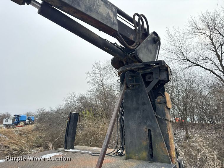 image for item DH9515 1981 GMC C7000 crane truck