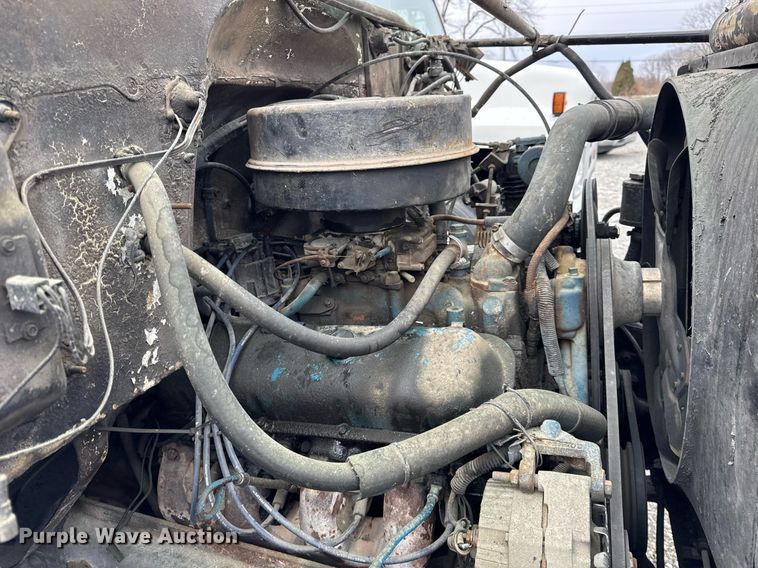 image for item DH9515 1981 GMC C7000 crane truck