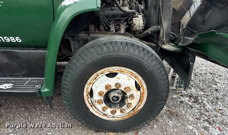 image for item DH9515 1981 GMC C7000 crane truck