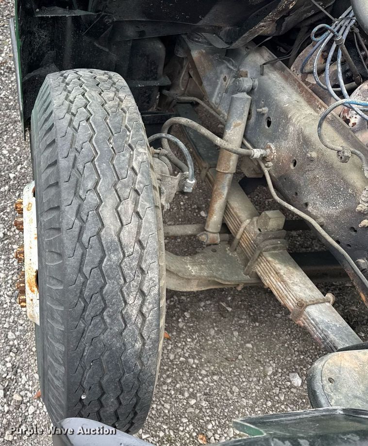 image for item DH9515 1981 GMC C7000 crane truck