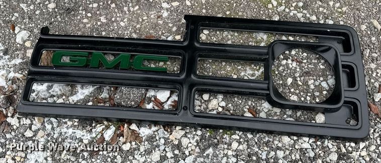 image for item DH9515 1981 GMC C7000 crane truck