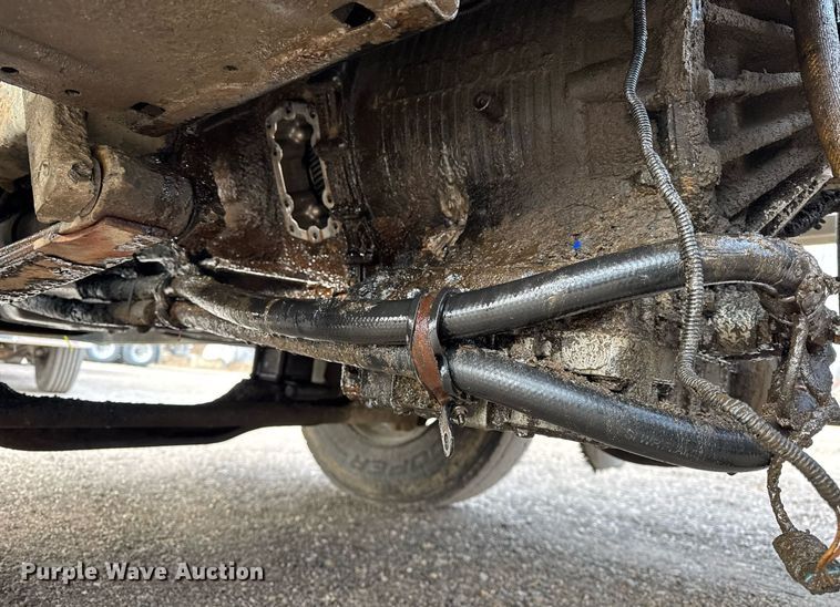 image for item DH9748 1999 Mack CH613 semi truck