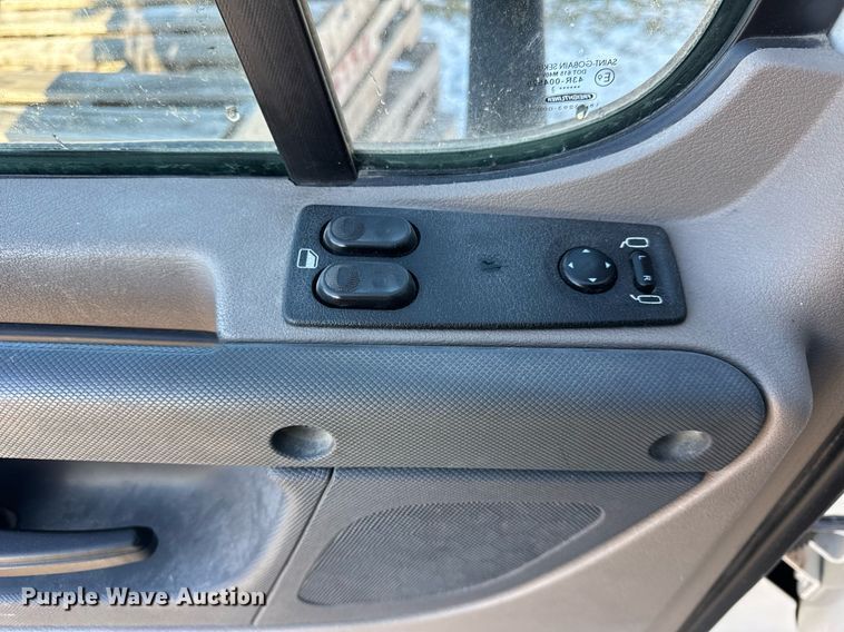 image for item DH9763 2014 Freightliner Cascadia semi truck