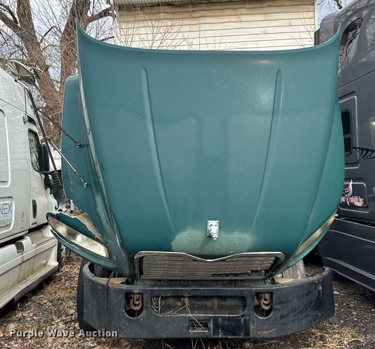 image for item DH9779 2009 Mack CXU612 semi truck