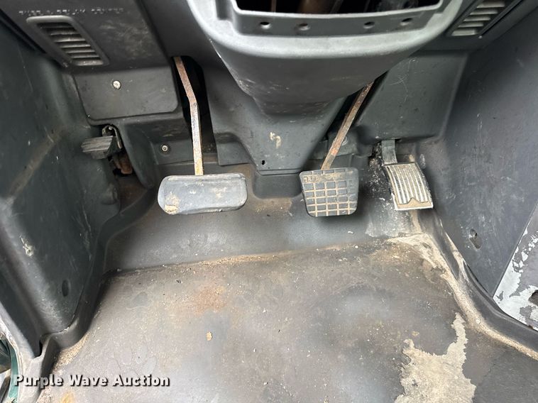 image for item DH9779 2009 Mack CXU612 semi truck