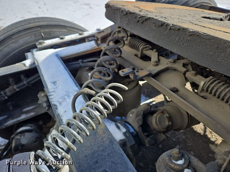 image for item DH9782 2017 Kenworth T680 semi truck