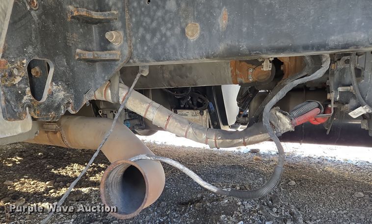 image for item DH9782 2017 Kenworth T680 semi truck