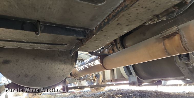 image for item DH9782 2017 Kenworth T680 semi truck