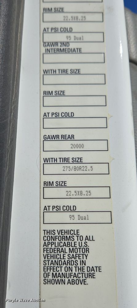 image for item DH9782 2017 Kenworth T680 semi truck