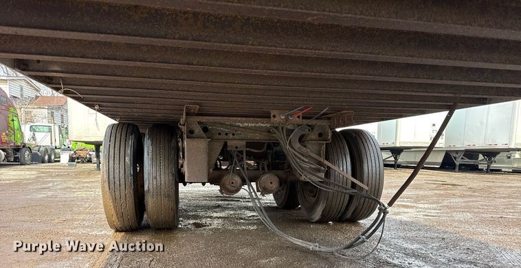 image for item DH9783 1999 Trailmobile dry van trailer