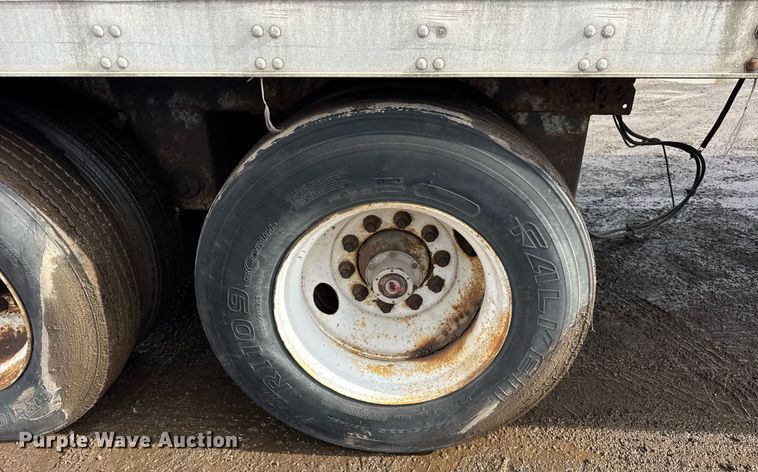 image for item DH9783 1999 Trailmobile dry van trailer