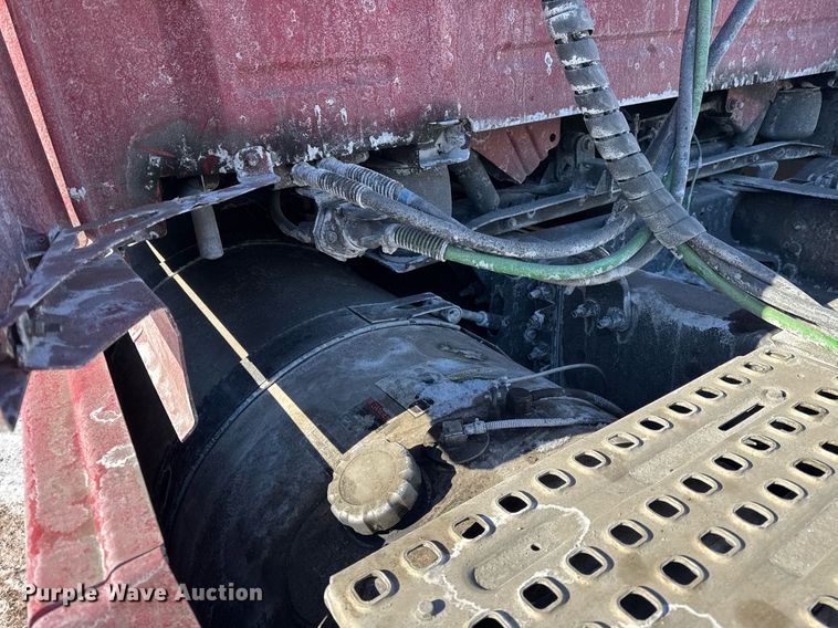 image for item DH9784 2015 Volvo VN Series semi truck