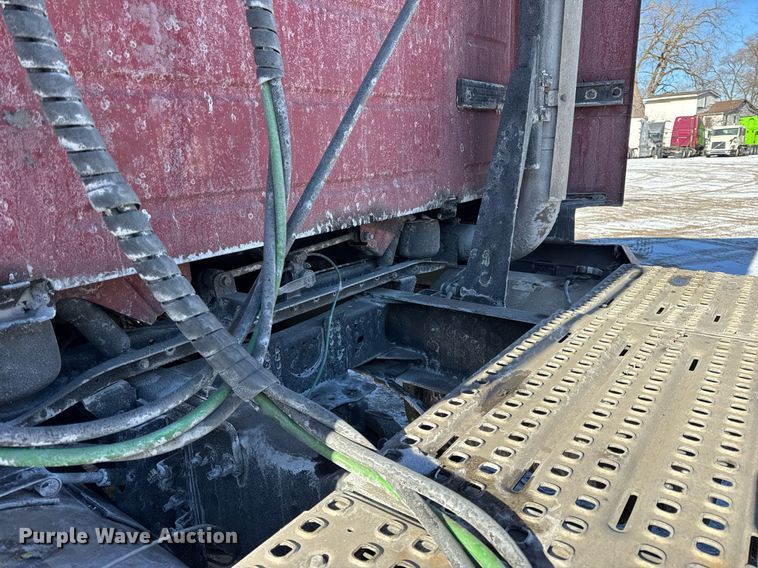 image for item DH9784 2015 Volvo VN Series semi truck