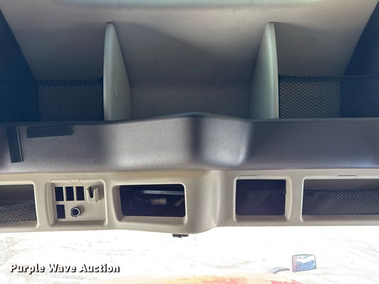 image for item DH9784 2015 Volvo VN Series semi truck