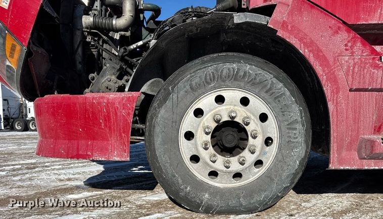 image for item DH9784 2015 Volvo VN Series semi truck