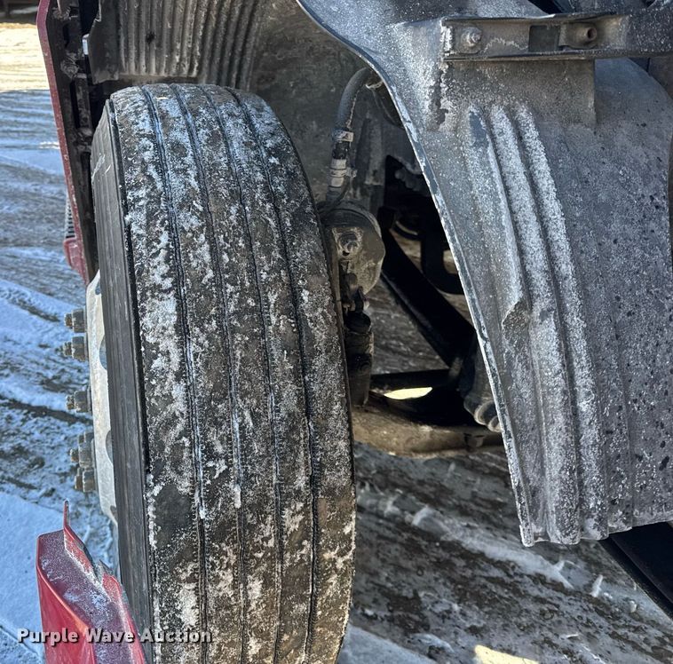 image for item DH9784 2015 Volvo VN Series semi truck