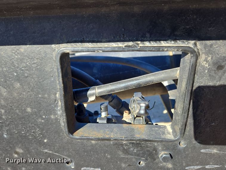 image for item DH9787 1995 Witzco Challenger RG-50 lowboy equipment trailer