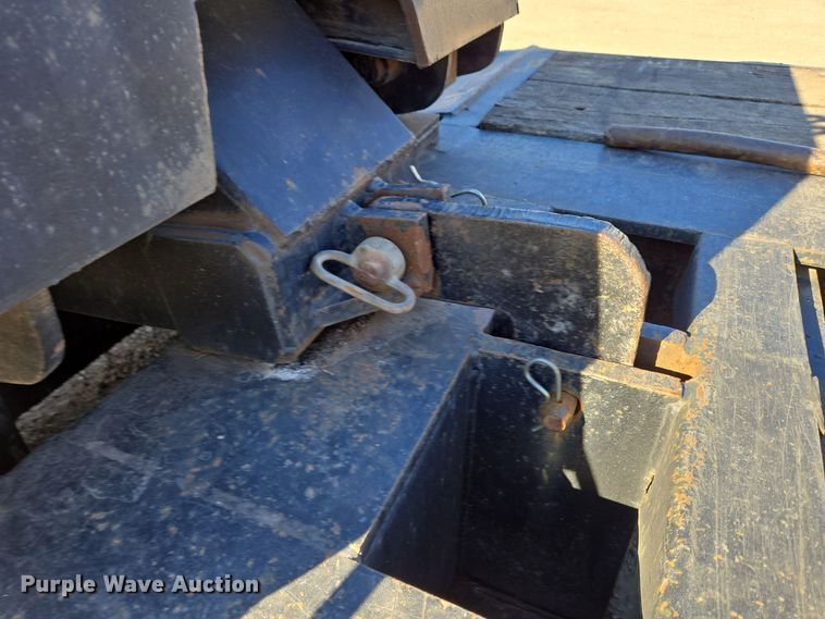 image for item DH9787 1995 Witzco Challenger RG-50 lowboy equipment trailer