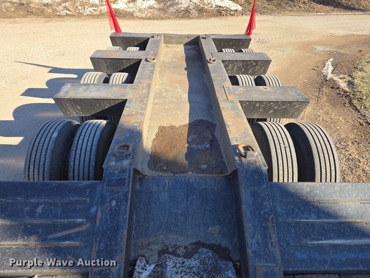 image for item DH9787 1995 Witzco Challenger RG-50 lowboy equipment trailer