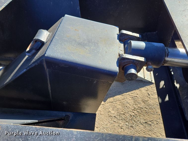 image for item DH9787 1995 Witzco Challenger RG-50 lowboy equipment trailer