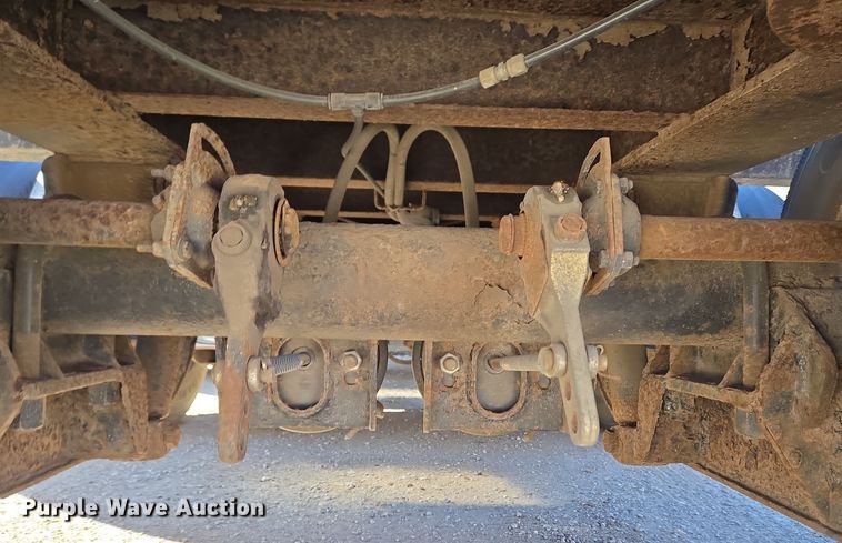 image for item DH9787 1995 Witzco Challenger RG-50 lowboy equipment trailer