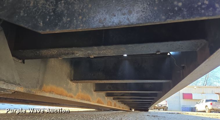 image for item DH9787 1995 Witzco Challenger RG-50 lowboy equipment trailer