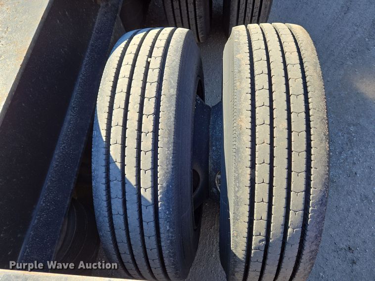 image for item DH9787 1995 Witzco Challenger RG-50 lowboy equipment trailer