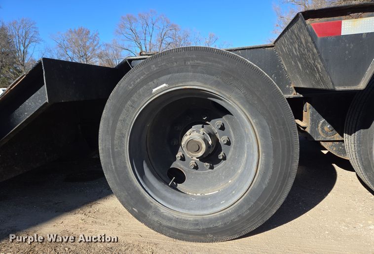 image for item DH9787 1995 Witzco Challenger RG-50 lowboy equipment trailer