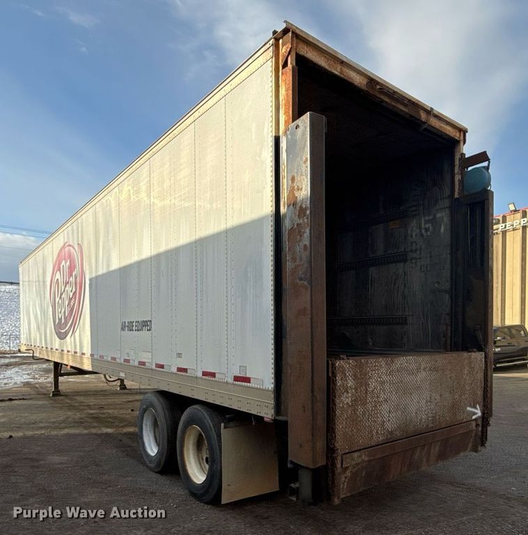 image for item DM5519 1998 Fruehauf dry van trailer
