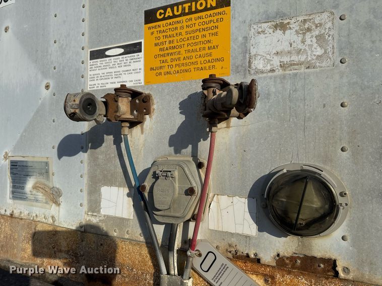 image for item DM5519 1998 Fruehauf dry van trailer