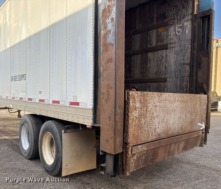 image for item DM5519 1998 Fruehauf dry van trailer