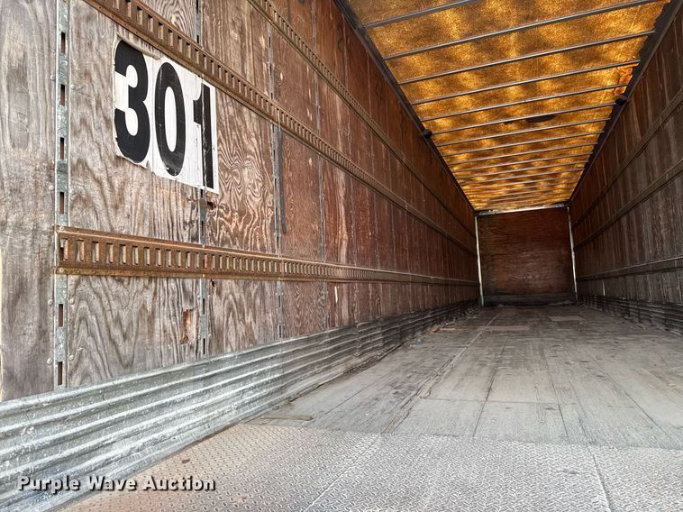 image for item DM5519 1998 Fruehauf dry van trailer