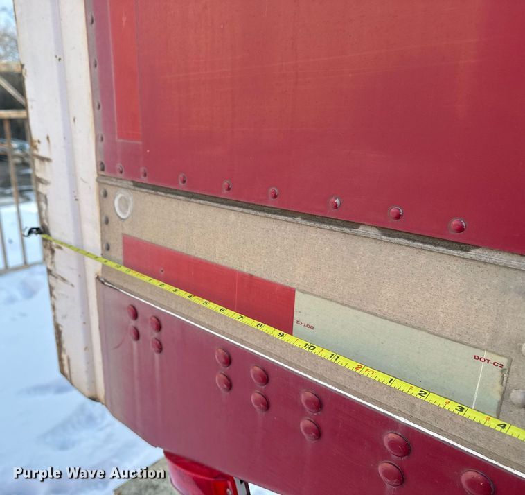 image for item DM5520 1997 Great Dane Trailers 7111TJWP dry van trailer