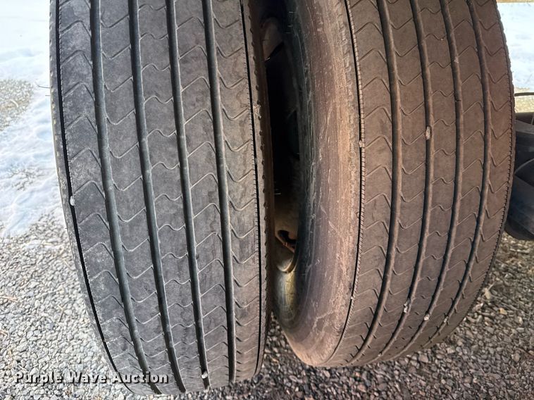 image for item DM5520 1997 Great Dane Trailers 7111TJWP dry van trailer