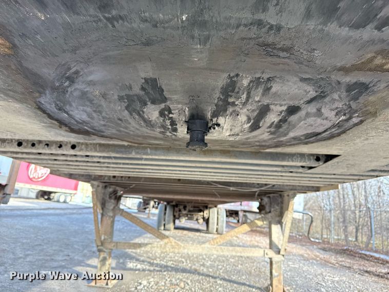 image for item DM5521 1997 Great Dane Trailers 7111TJWP dry van trailer