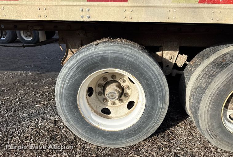 image for item DM5521 1997 Great Dane Trailers 7111TJWP dry van trailer