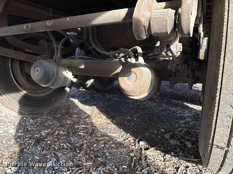 image for item DM5521 1997 Great Dane Trailers 7111TJWP dry van trailer