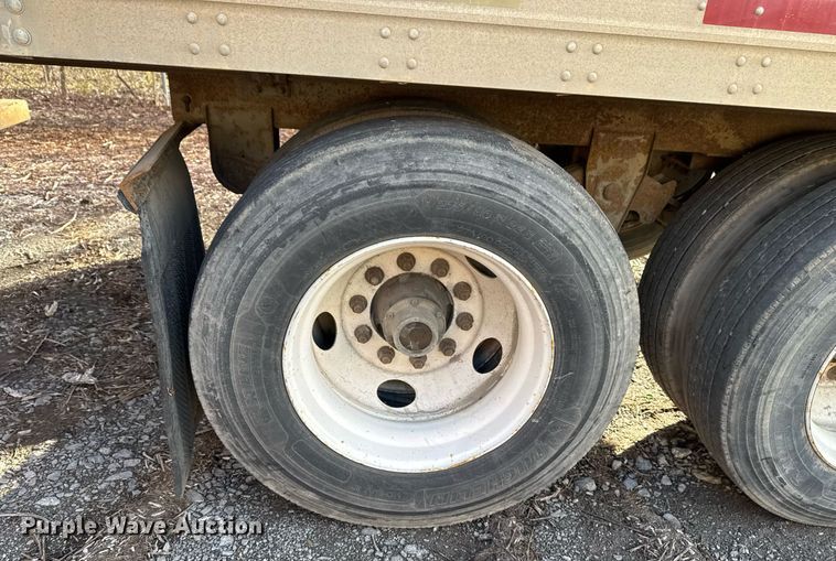 image for item DM5521 1997 Great Dane Trailers 7111TJWP dry van trailer