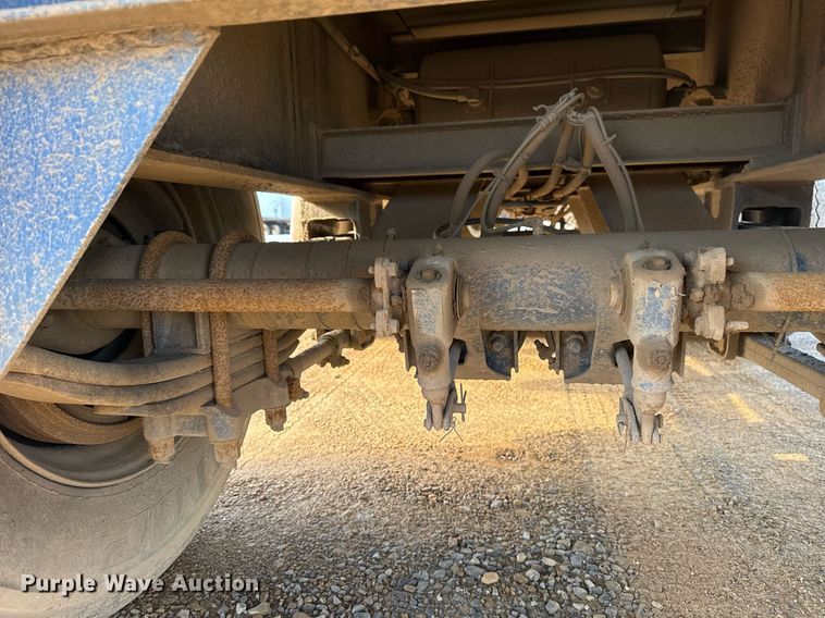 image for item DM5529 2018 Viking Specialized Trailer VDPS4496 drop deck trailer