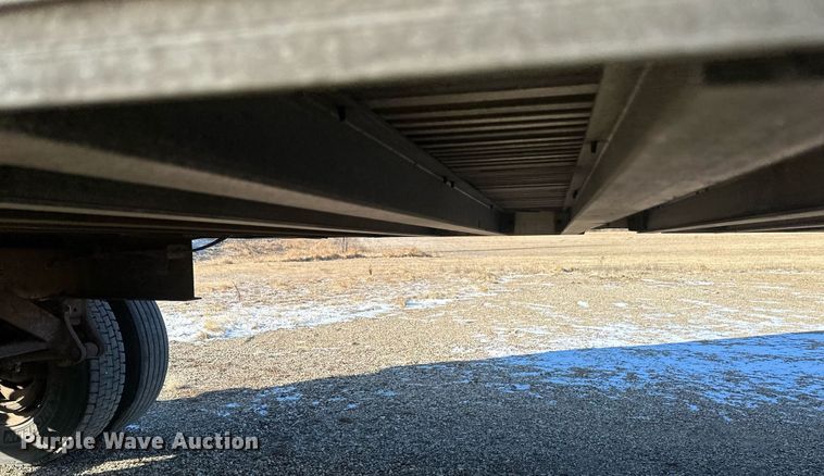 image for item DN0942 2004 Wabash  DVDBHPC dry van trailer