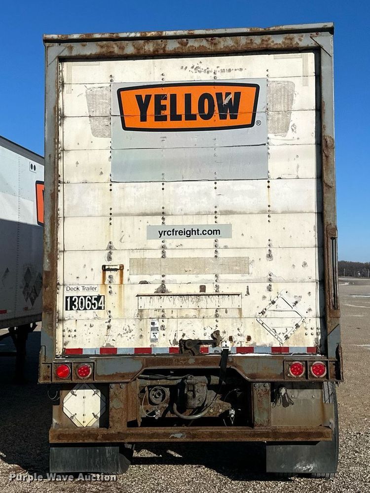 image for item DN0943 2008 Wabash dry van trailer