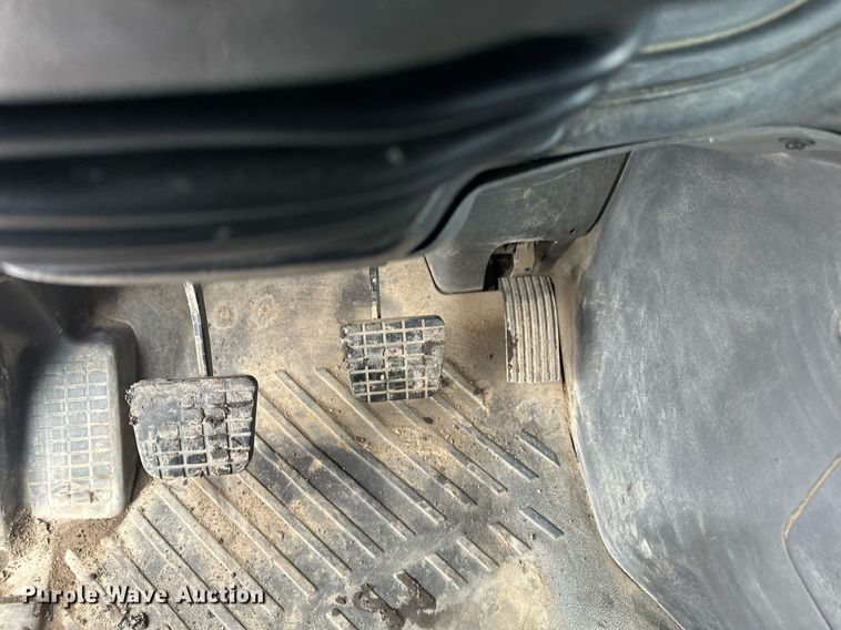 image for item DN0951 2015 International  ProStar 122 semi truck