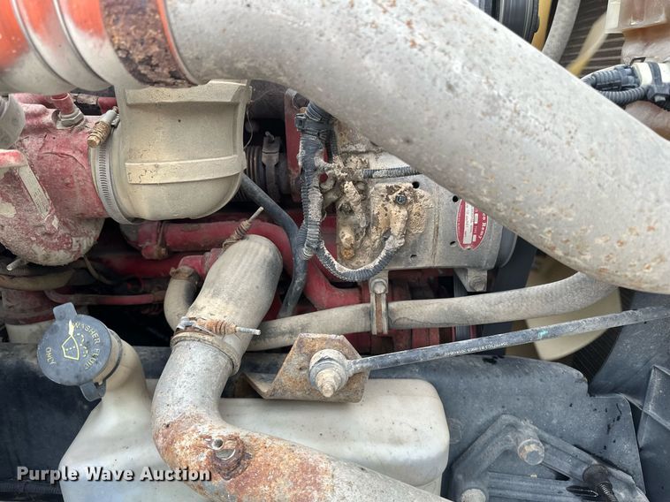 image for item DN0951 2015 International  ProStar 122 semi truck